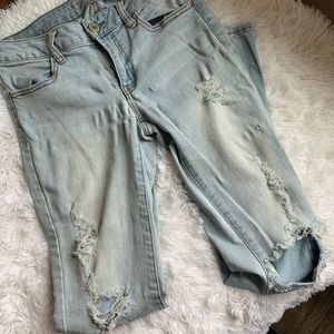 American Eagle Distressed Skinny Jeans - 6 X-Long